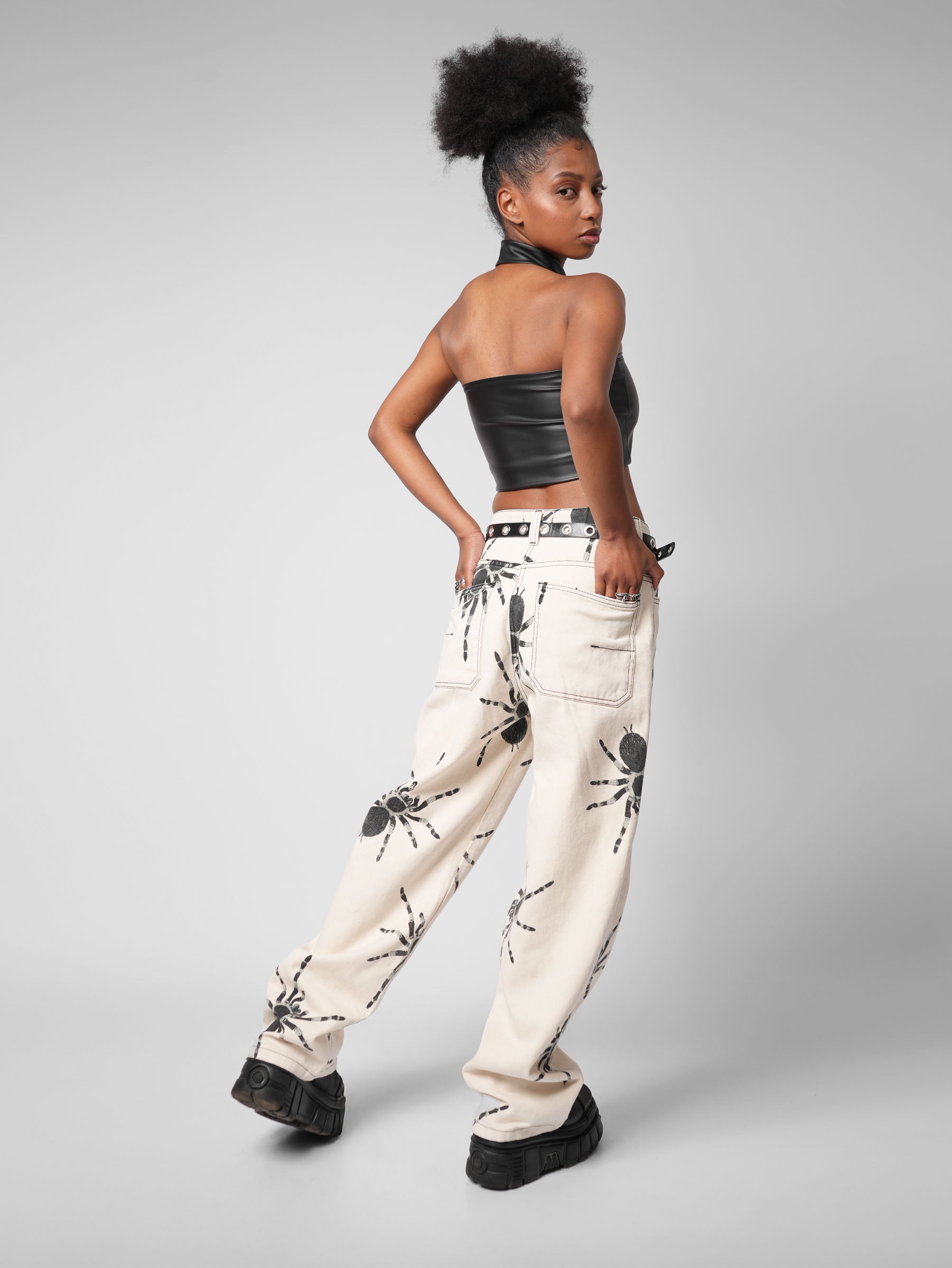 Wide Leg Widow