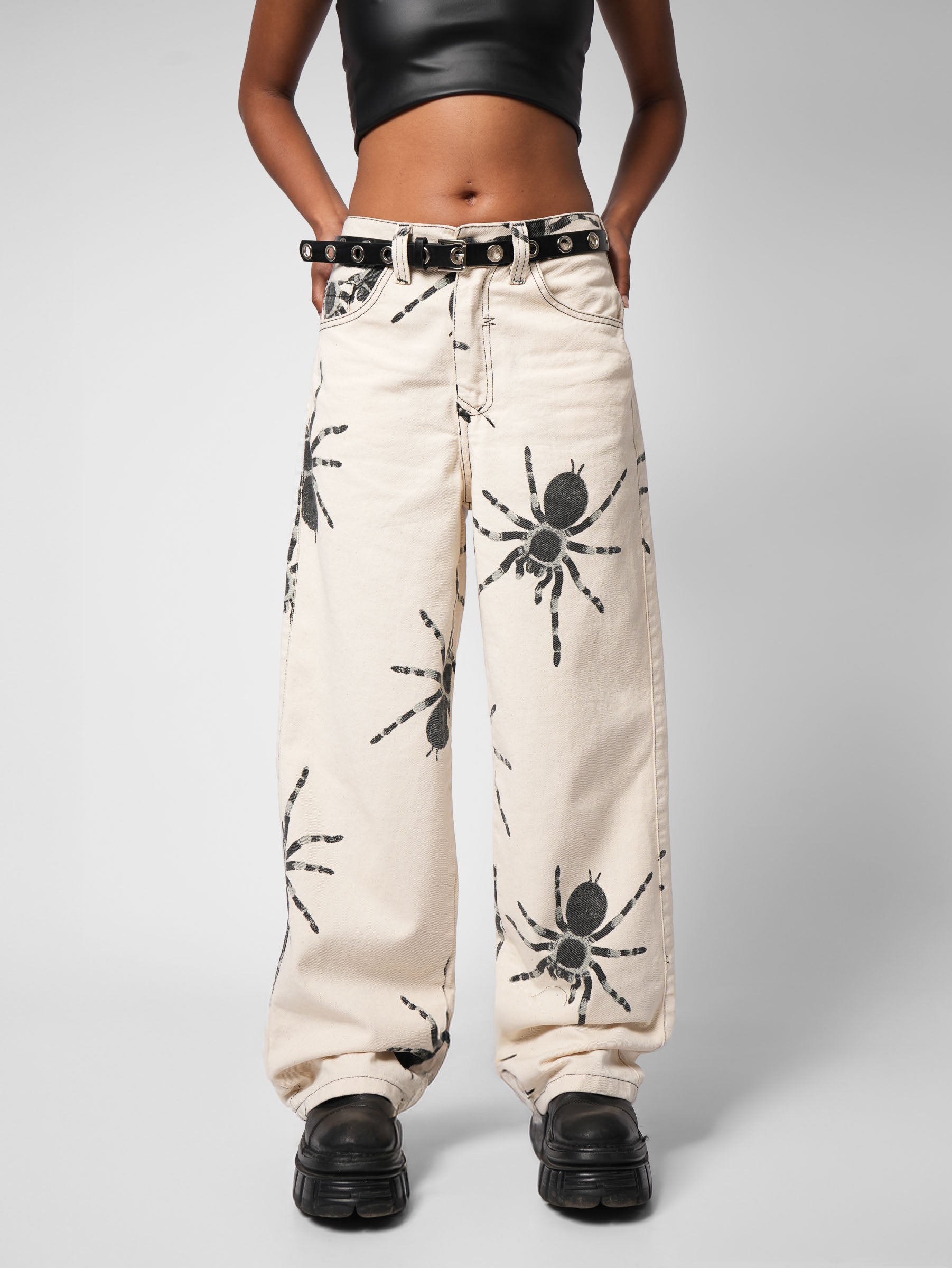 Wide Leg Widow